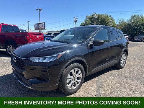 Used 2025 Ford Escape Active FWD image 5