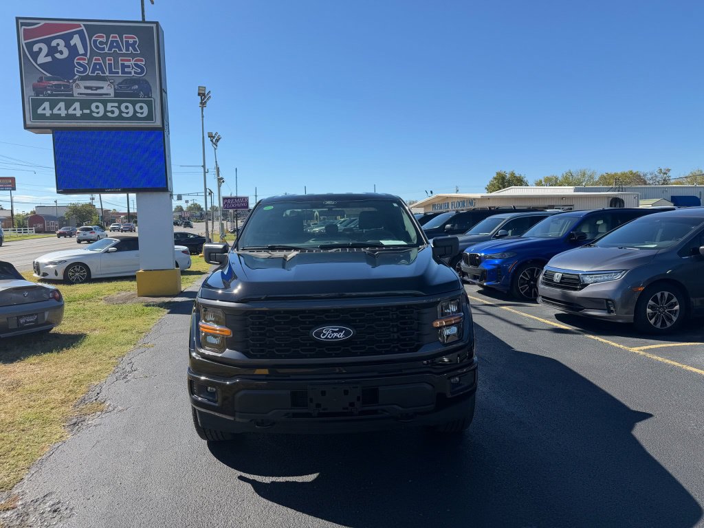 Used 2025 Ford F150 STX w/ Equipment Group 200A AWD/4WD image 8