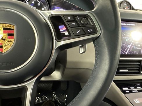 Used 2023 Porsche Cayenne AWD/4WD image 31