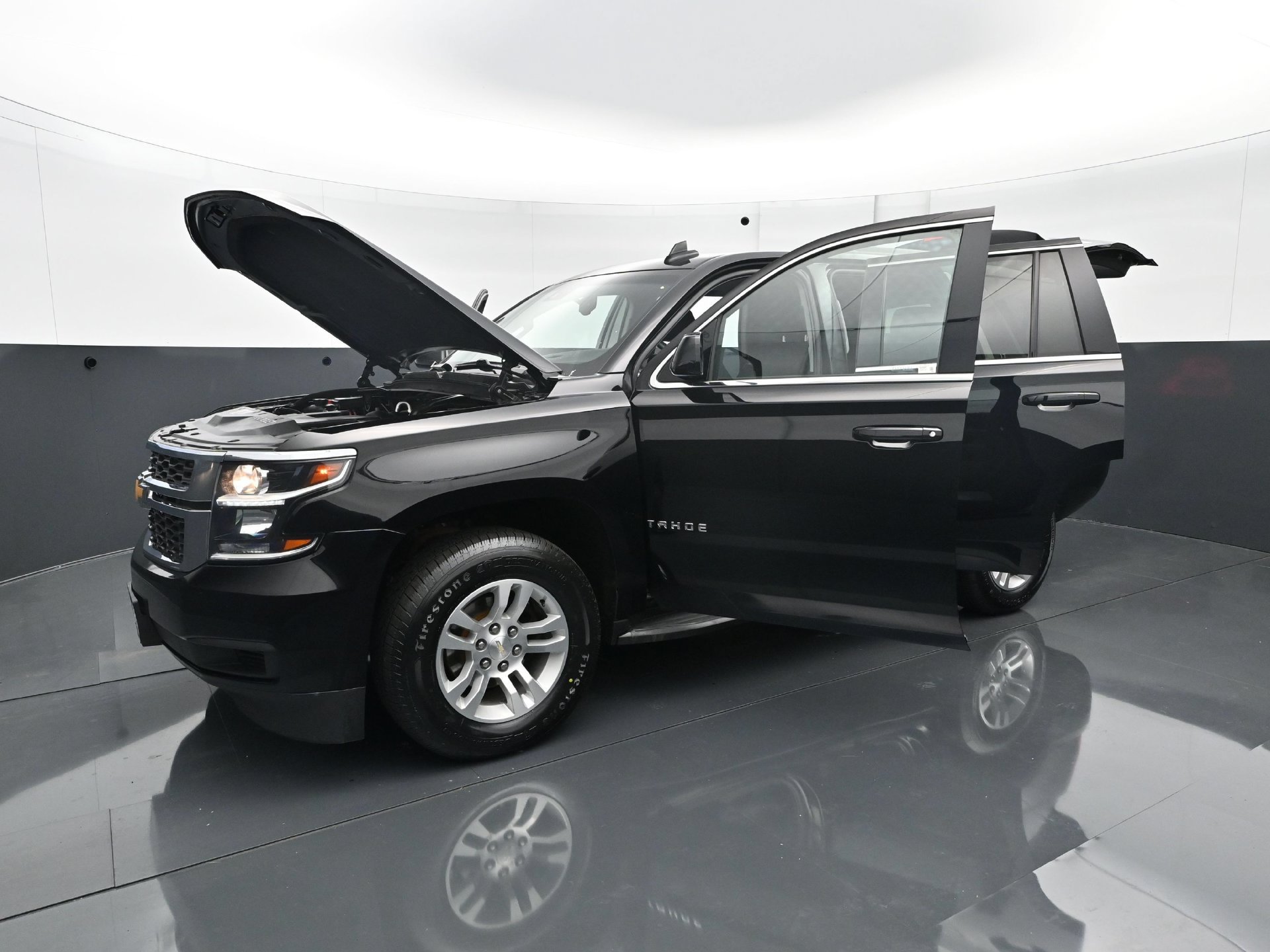 Used 2019 Chevrolet Tahoe LT AWD/4WD image 28