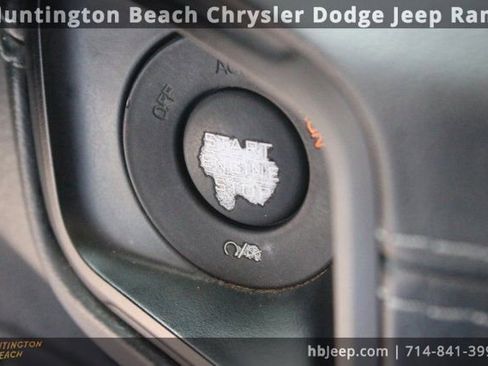 Used 2024 Jeep Wrangler Sahara image 22