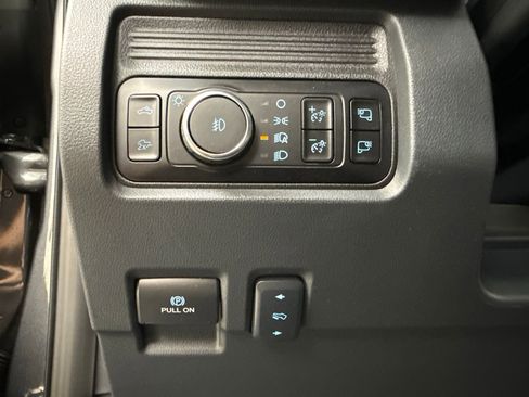 New 2026 Ford F250 Lariat w/ Black Appearance Package AWD/4WD image 16