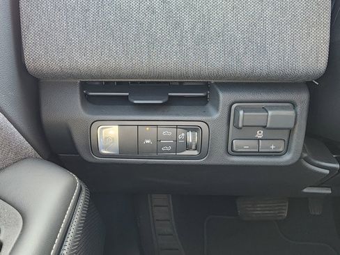 New 2026 GMC Sierra EV Elevation w/ LPO, Elevation Dark Package image 19