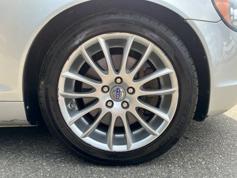 Used 2009 Volvo C70 T5 FWD image 32