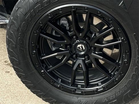 Used 2022 Ford Expedition XLT image 10