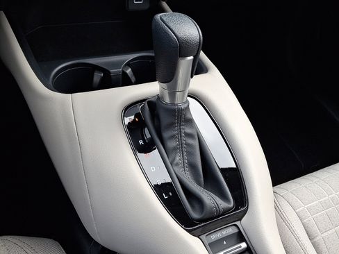 Certified 2023 Honda HR-V LX image 13