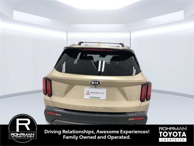 Used 2021 Kia Sorento S w/ Panoramic Sunroof Package AWD/4WD image 6