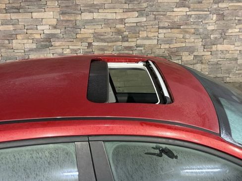 Used 2025 Hyundai Elantra SEL image 5