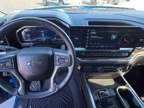 Certified 2023 Chevrolet Silverado 1500 RST w/ Convenience Package II image 11