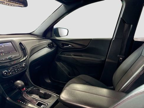 Used 2022 Chevrolet Equinox RS image 23