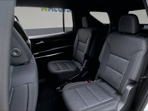 Used 2026 Chevrolet Traverse LT AWD/4WD image 21