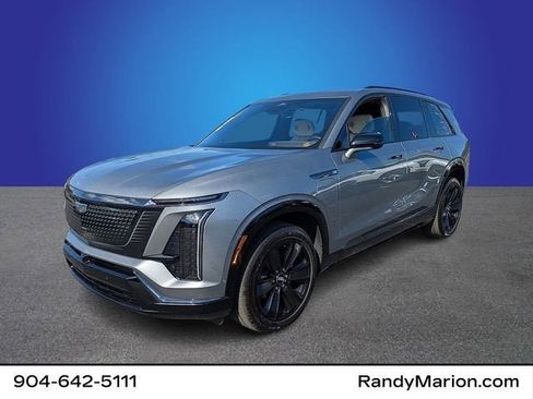 New 2026 Cadillac Vistiq Sport w/ LPO, Floor Liner Package image 1