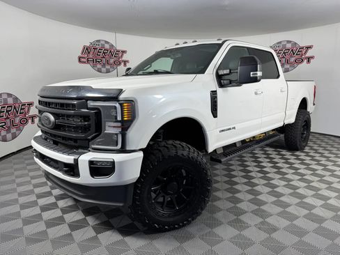 Used 2022 Ford F350 Lariat w/ Black Appearance Package AWD/4WD image 1