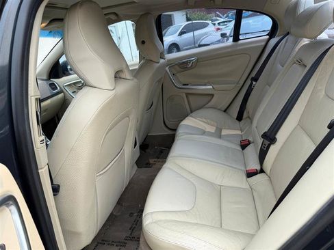 Used 2014 Volvo S60 T5 FWD image 13