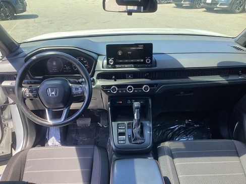 Used 2025 Honda CR-V Sport image 15