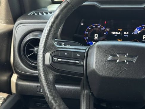 Used 2024 Chevrolet Colorado Trail Boss AWD/4WD image 14