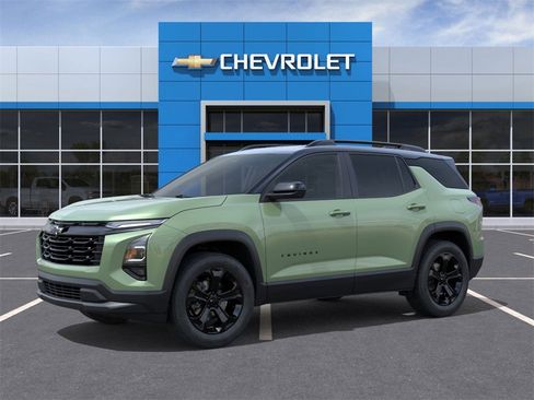 New 2026 Chevrolet Equinox LT w/ Convenience Package II image 2