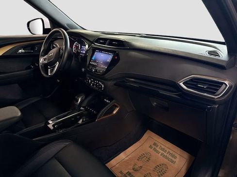 Used 2021 Chevrolet TrailBlazer ACTIV w/ Sun and Liftgate Package image 30