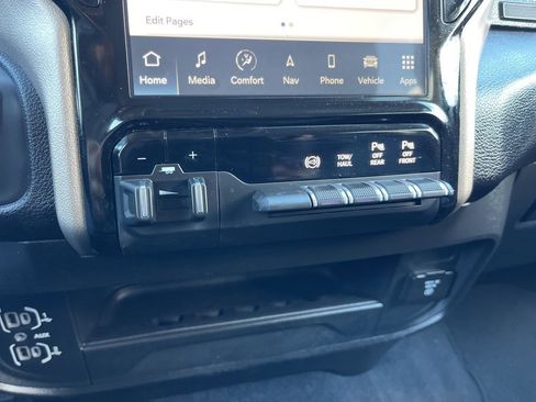 Used 2024 RAM 2500 Laramie image 12