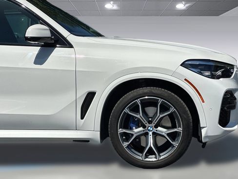 Used 2021 BMW X5 xDrive40i w/ M Sport Package AWD/4WD image 36