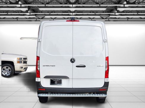 Used 2024 Mercedes-Benz Sprinter 144 Cargo image 8