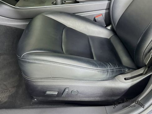 Used 2018 Tesla Model 3 Long Range image 26