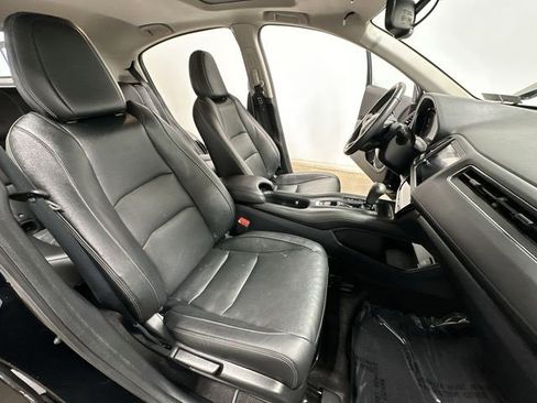 Used 2021 Honda HR-V EX-L image 22