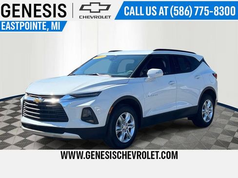 Used 2022 Chevrolet Blazer LT FWD image 1