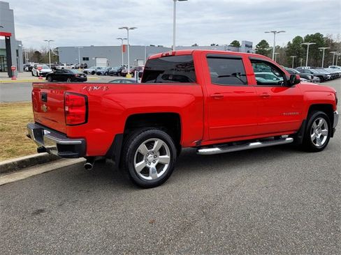 Used 2018 Chevrolet Silverado 1500 LT w/ All Star Edition image 13