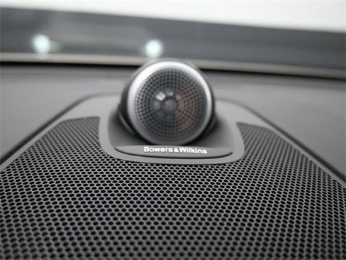 Used 2024 Volvo XC60 B5 Ultimate w/ Protection Package Premier image 30