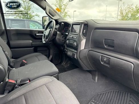 Used 2024 Chevrolet Silverado 2500 Custom w/ Custom Convenience Package AWD/4WD image 7