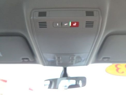 Used 2023 Volkswagen Taos S image 20