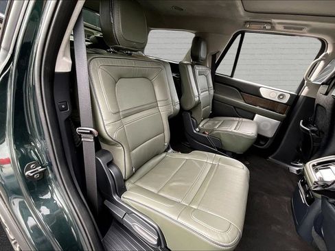 Used 2022 Lincoln Navigator Black Label AWD/4WD image 14