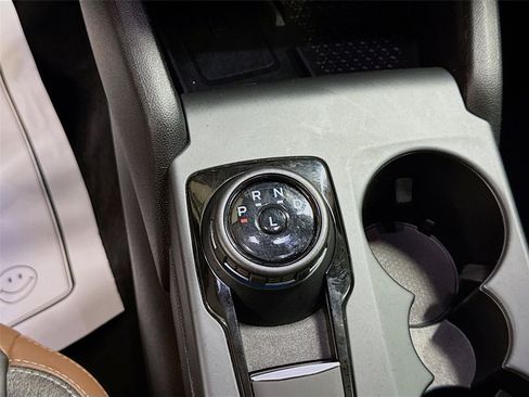 Used 2024 Ford Bronco Sport Outer Banks w/ Tech Package AWD/4WD image 17