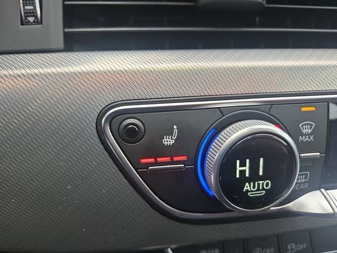 Used 2025 Audi A5 2.0T Premium Plus image 22