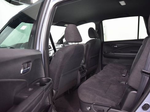 Used 2022 Honda Pilot Sport image 12