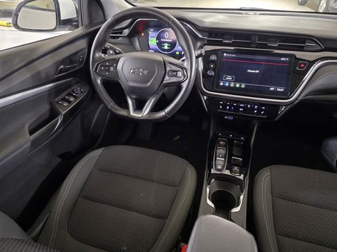 Used 2023 Chevrolet Bolt EUV LT w/ Comfort Package image 15