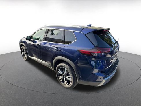 Used 2026 Nissan Rogue SL FWD image 6