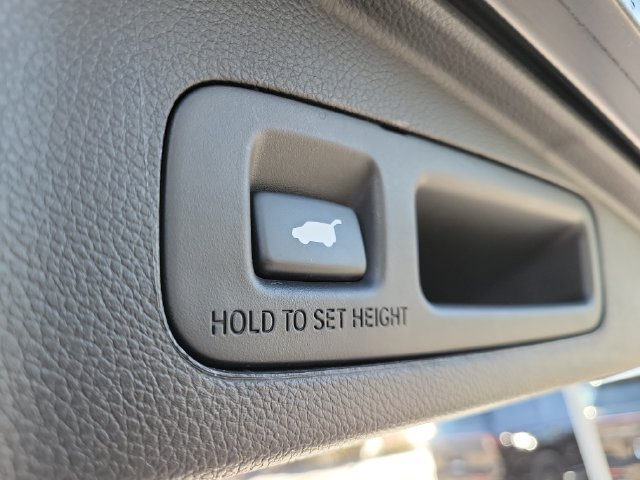 Used 2020 Honda CR-V Touring image 28