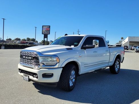 Used 2019 RAM 3500 Limited RWD image 9