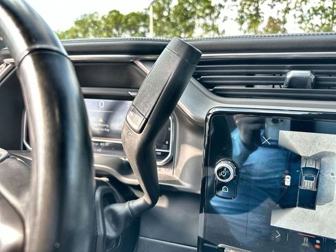 Certified 2024 GMC Sierra 2500 Denali w/ Denali Reserve Package image 15