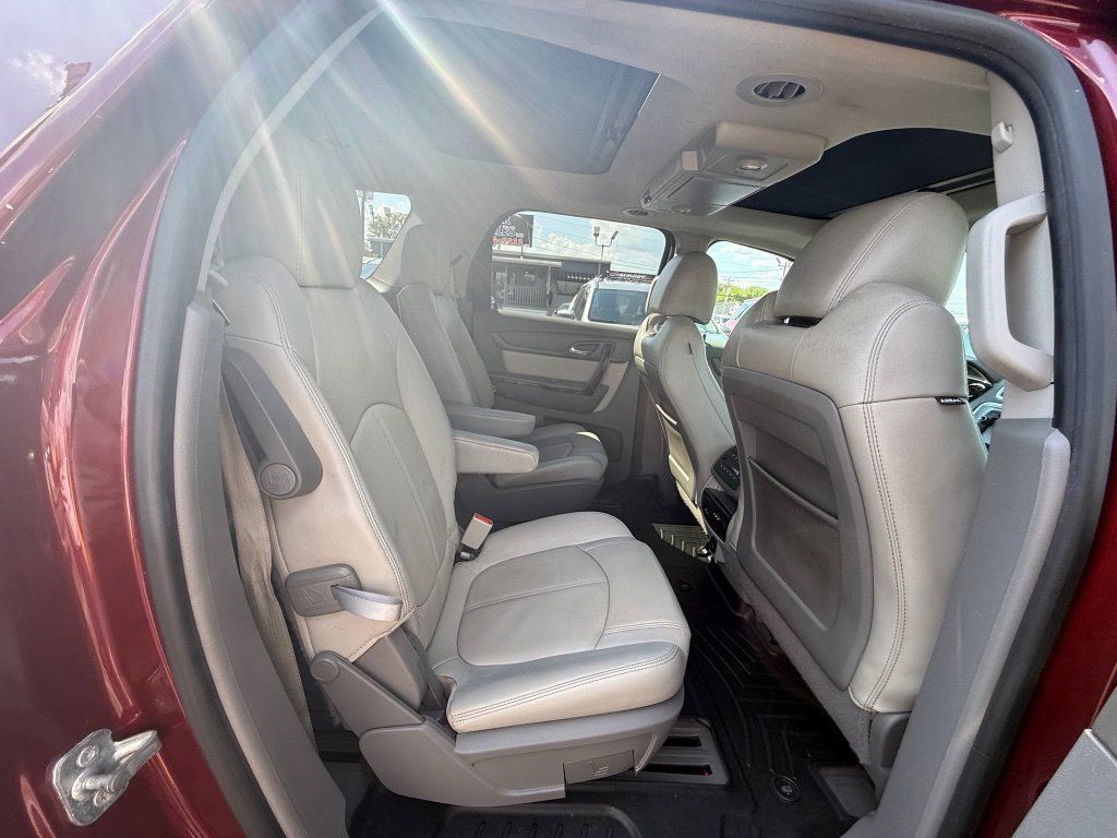 Used 2017 GMC Acadia Limited SLT FWD image 19