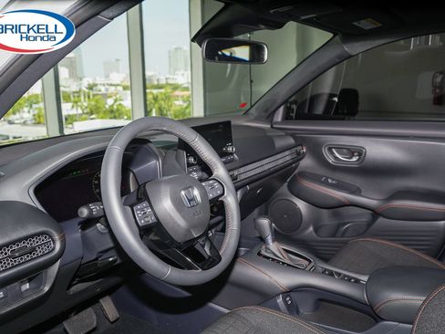 Used 2024 Honda HR-V Sport image 15