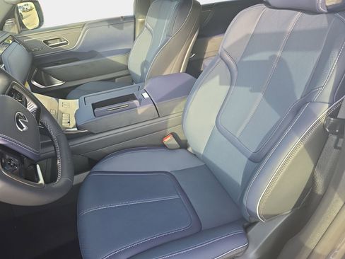 New 2026 INFINITI QX80 4WD image 15