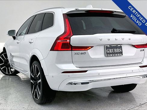 Used 2023 Volvo XC60 B5 Ultimate w/ Protection Package Premier image 16