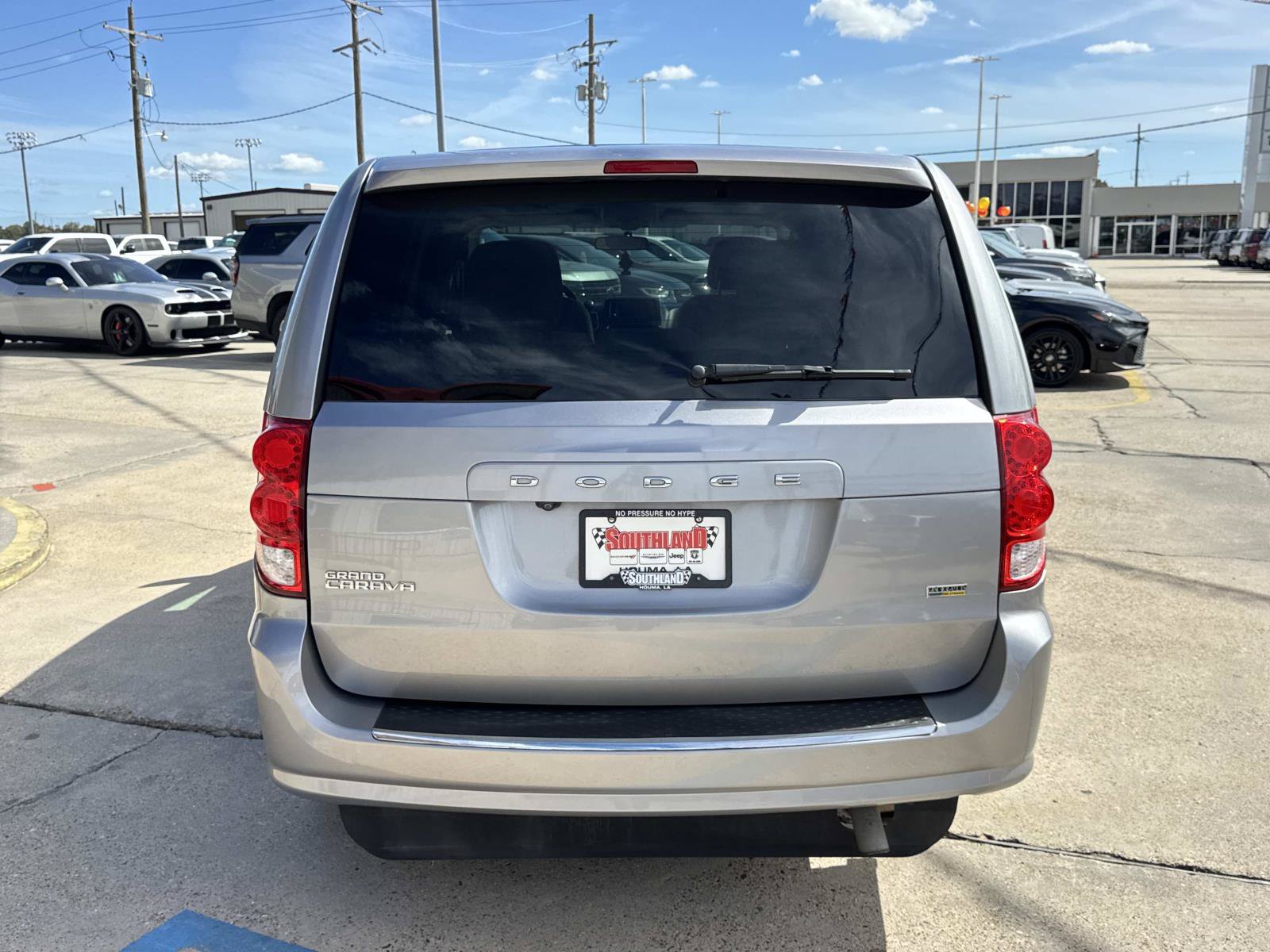 Used 2017 Dodge Grand Caravan SE w/ Power Window Group FWD image 6