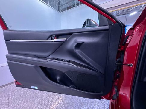 Used 2021 Toyota Camry XSE w/ Navigation Package image 32