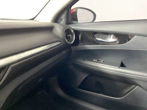 Used 2019 Kia Forte S w/ S Premium Package image 21