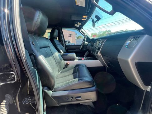 Used 2016 Ford Expedition EL Limited image 26
