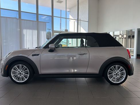 Used 2024 MINI Cooper S FWD image 2